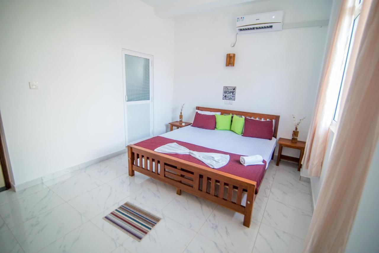 City Sunrise Hikkaduwa Exterior foto